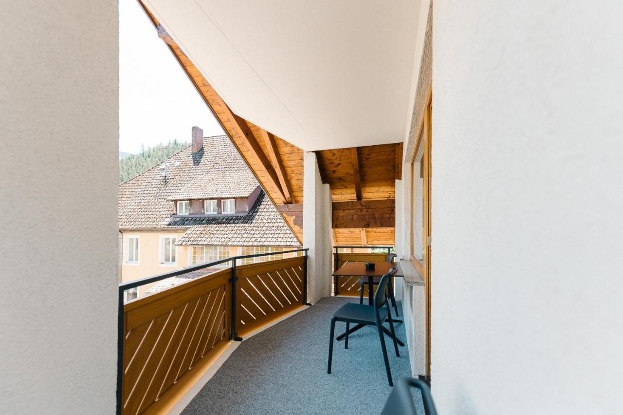 Moderne 2 Zi.-Fewo Blackforest Art Barrierefrei Naehe Freiburg Simonswald Exteriör bild