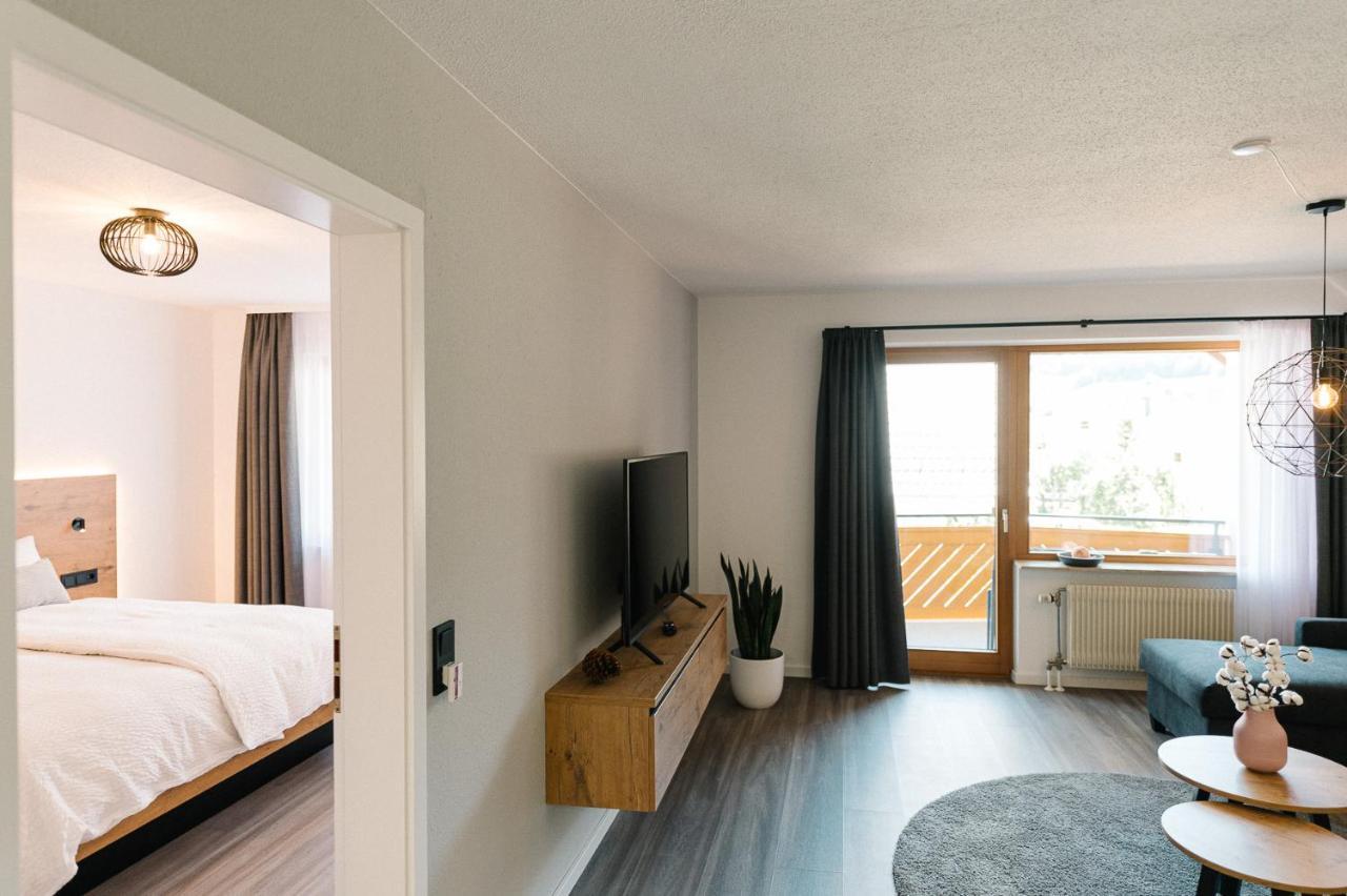 Moderne 2 Zi.-Fewo Blackforest Art Barrierefrei Naehe Freiburg Simonswald Exteriör bild