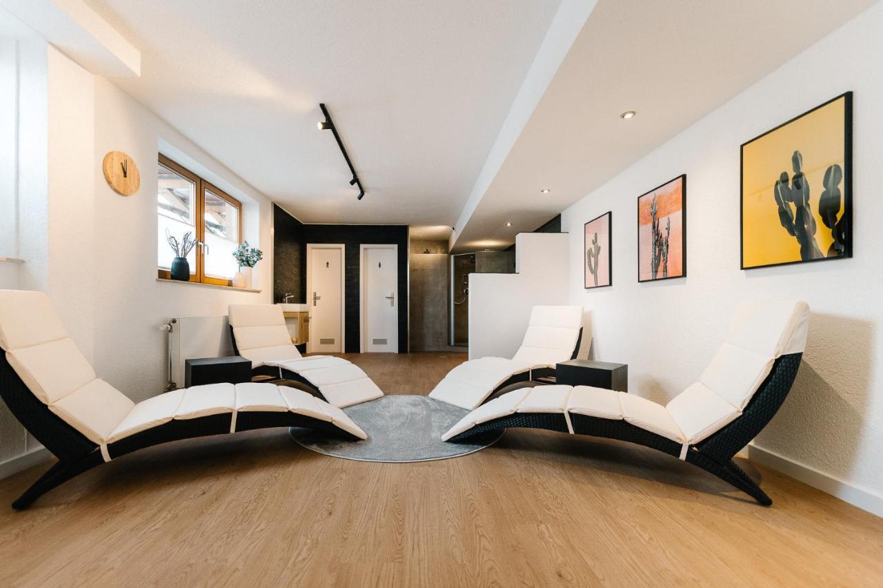Moderne 2 Zi.-Fewo Blackforest Art Barrierefrei Naehe Freiburg Simonswald Exteriör bild
